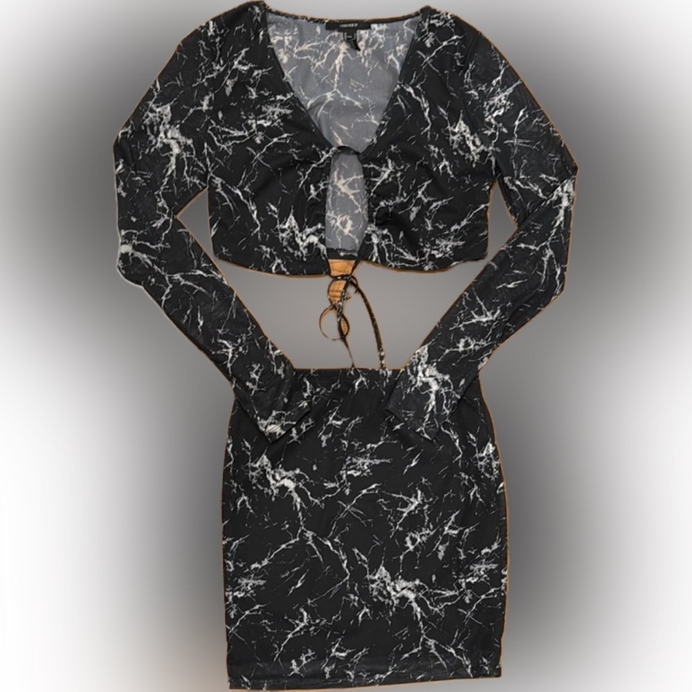 Black and White Marble Print Two-Piece Set